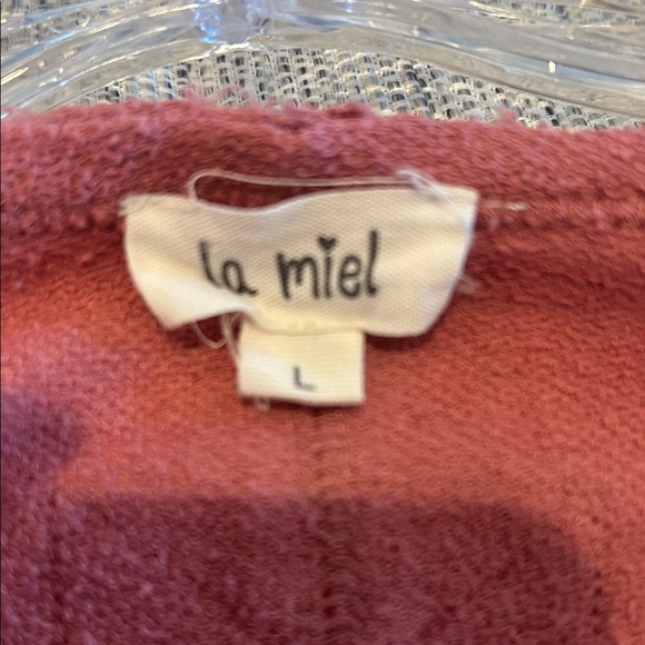 LA MIEL Women's Rust Sweatshirt - Picture 2 of 5